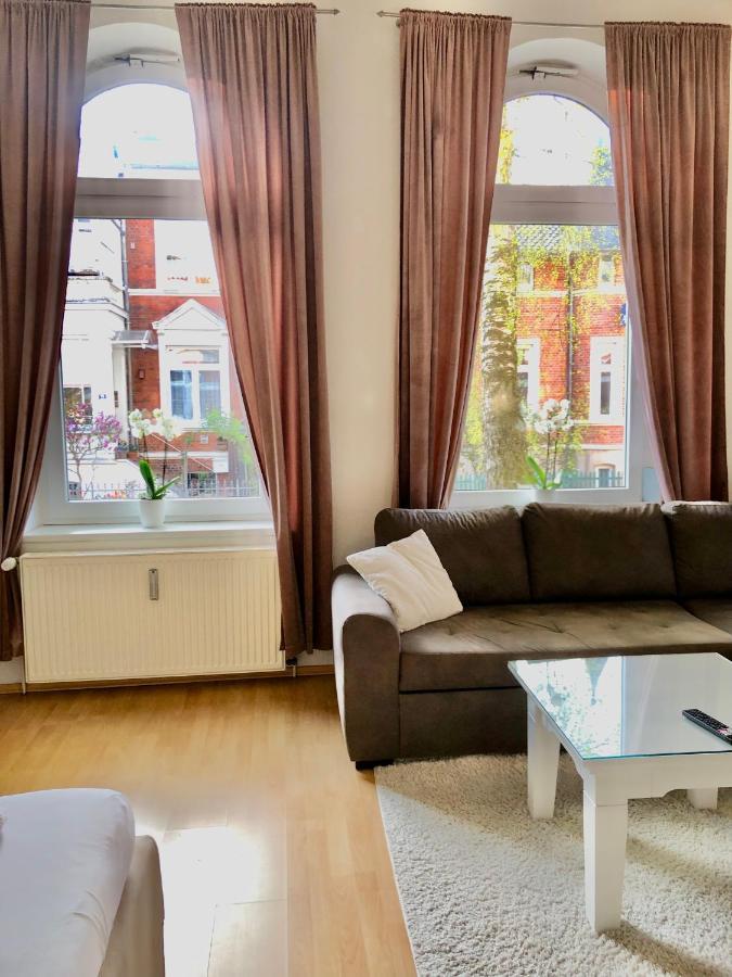 Wohnung Am Schlossgarten 什未林 外观 照片